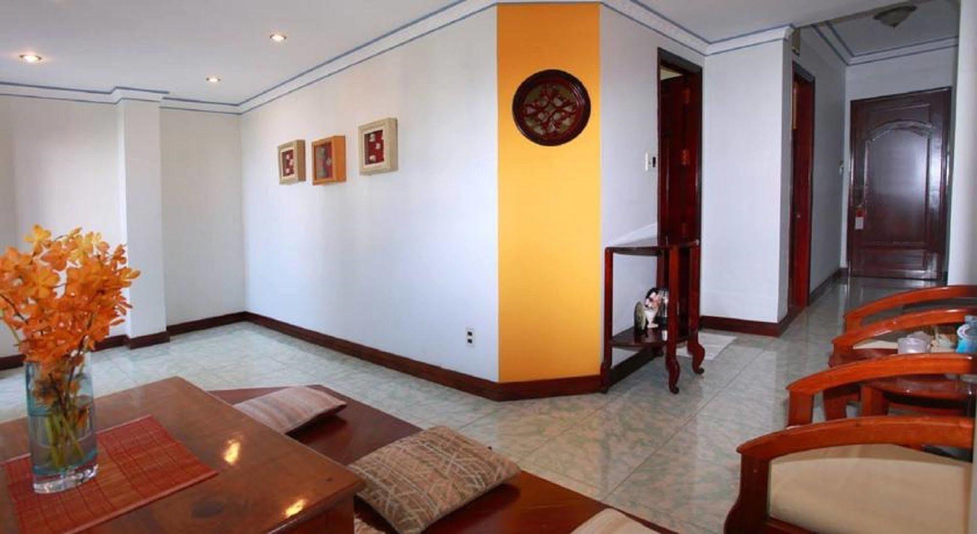 La Suisse Hotel Nha Trang Bagian luar foto