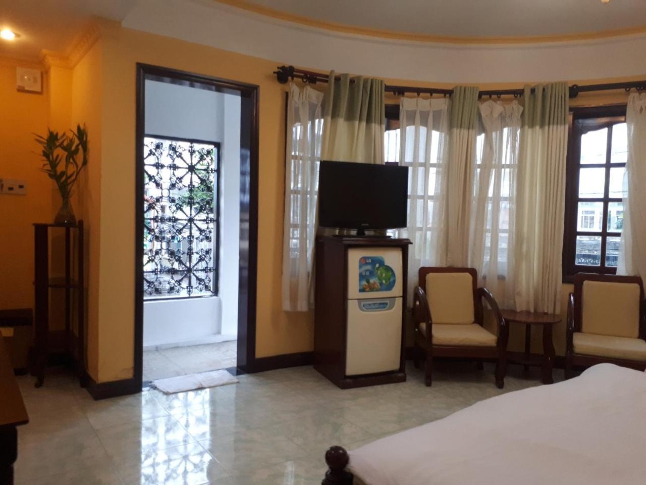 La Suisse Hotel Nha Trang Bagian luar foto